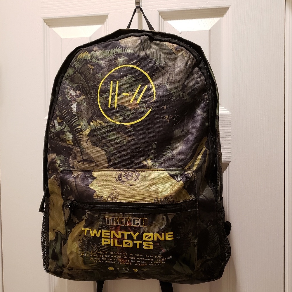 21 Pilots Camo Trench Song List Floral Backpack